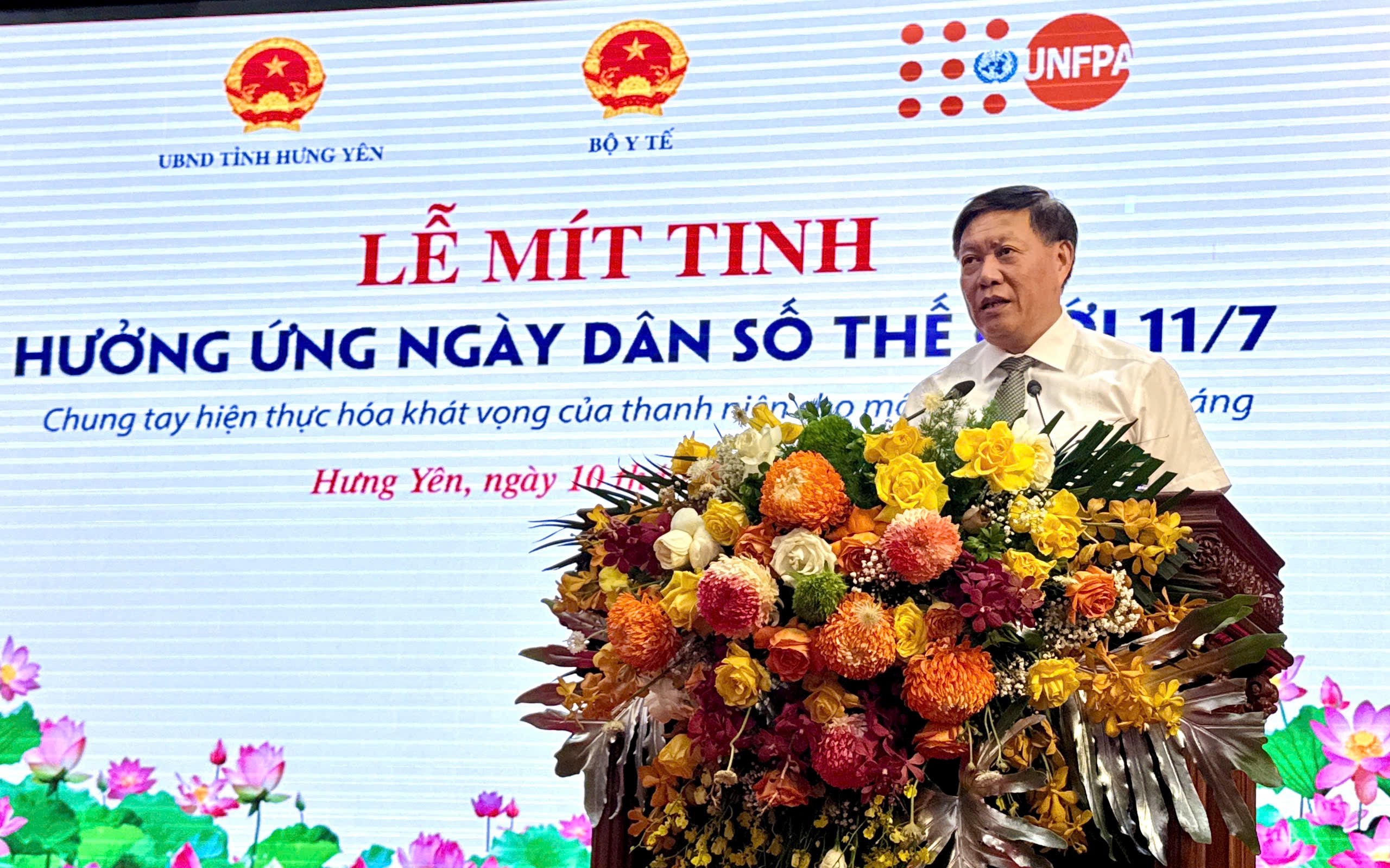 Chung tay hiện thực hóa khát vọng của thanh niên cho một tương lai tươi sáng Chung tay hiện thực hóa khát vọng của thanh niên cho một tương lai tươi sáng