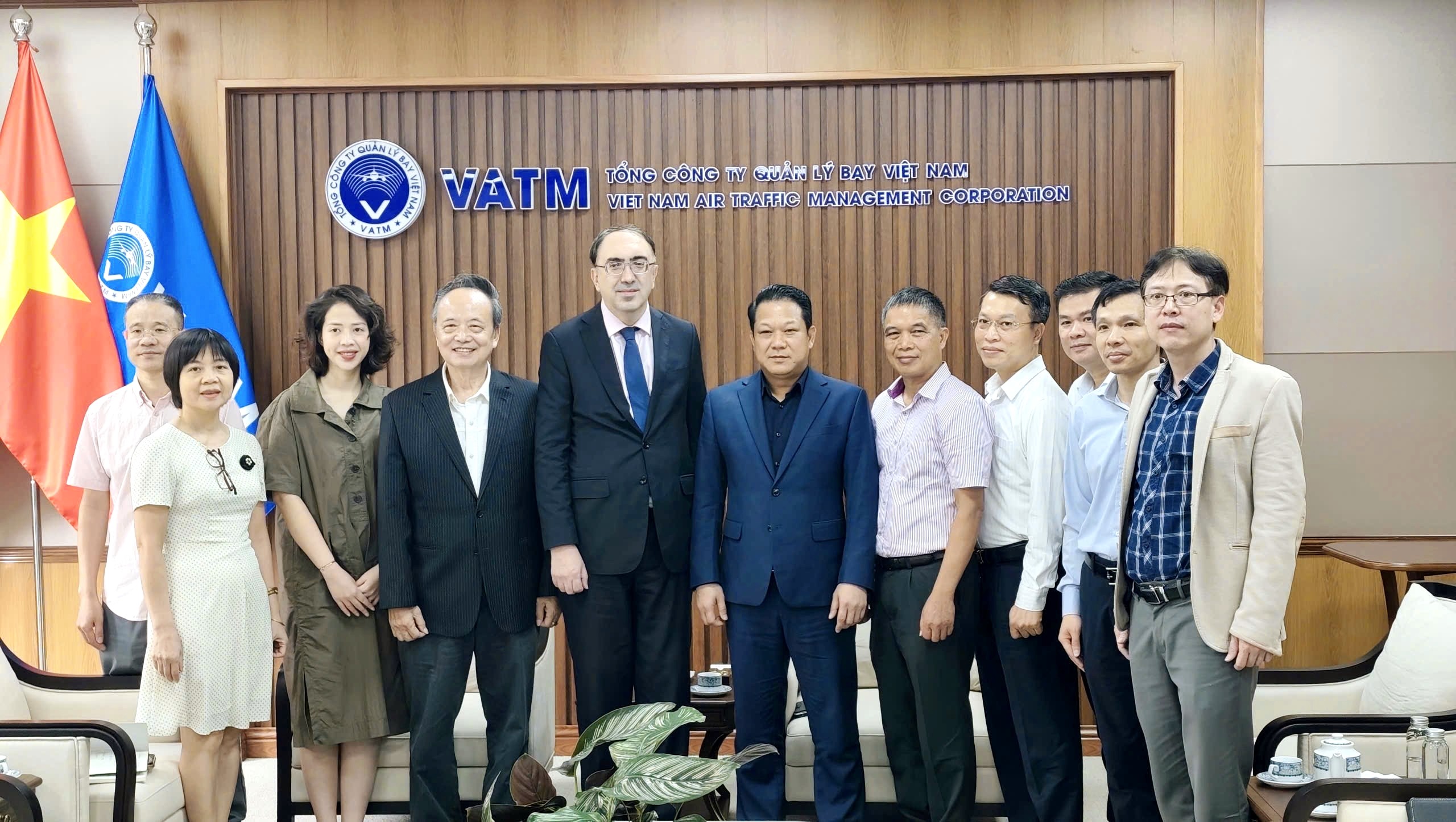 undefined Việt Nam - Armenia thúc đẩy kết nối hàng không, tiếp cận thị trường mới