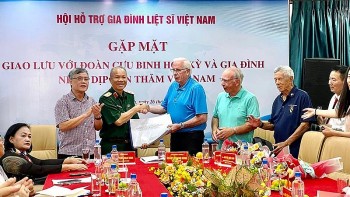 Hai cựu binh Mỹ trên hành trình đưa liệt sĩ Việt Nam trở về