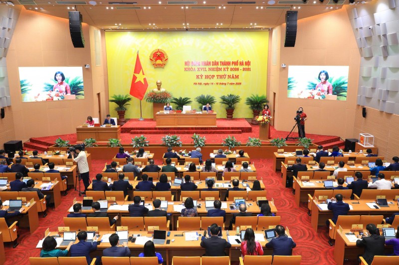 HĐND thành phố Hà Nội họp bàn về nhiệm vụ trọng tâm phát triển kinh tế - xã hội, đảm bảo an ninh, quốc phòng và thu, chi ngân sách. (Ảnh: T.L) HĐND thành phố Hà Nội họp bàn về nhiệm vụ trọng tâm phát triển kinh tế - xã hội, đảm bảo an ninh, quốc phòng và thu, chi ngân sách. (Ảnh: T.L)