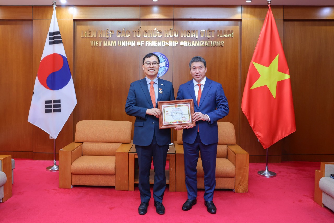 Ambassador Choi Young Sam Awarded “For Peace and Friendship Among Nations” Medal Ambassador Choi Young Sam Awarded “For Peace and Friendship Among Nations” Medal