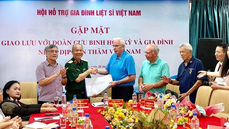 Two US Veterans on Mission to Bring Vietnam’s Fallen Soldiers Home Two US Veterans on Mission to Bring Vietnam’s Fallen Soldiers Home