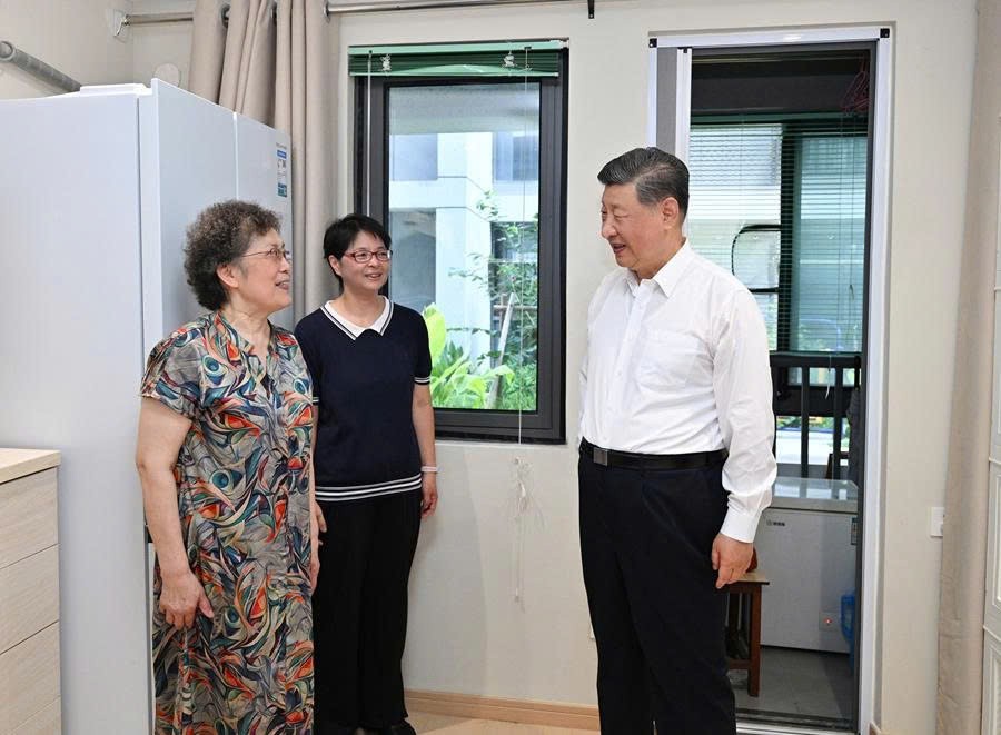 Tổng Bí thư, Chủ tịch nước Trung Quốc Tập Cận Bình khảo sát tại Thượng Hải