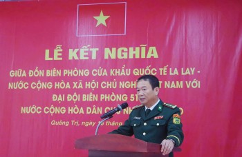Kết nghĩa lực lượng bảo vệ biên giới Việt Nam - Lào tại Cửa khẩu quốc tế La Lay