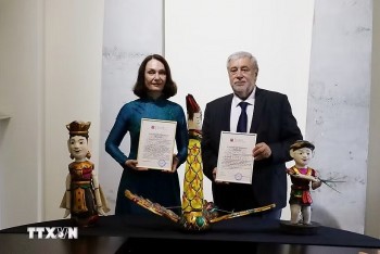 Artistic Artifacts Strengthen Vietnam-Russia Cultural Connection