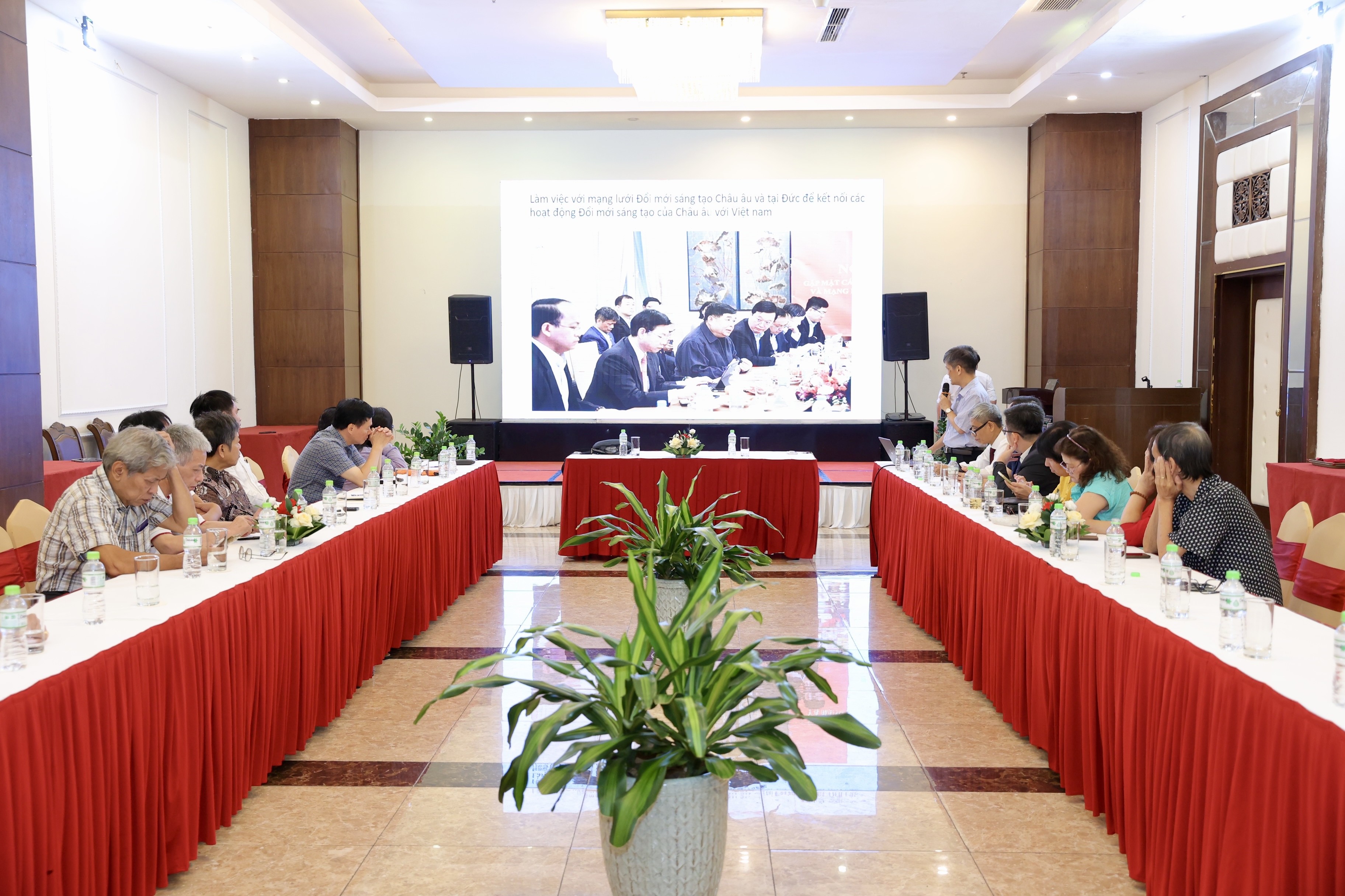 Hướng tới ký thỏa thuận hợp tác, thúc đẩy giao lưu nhân dân Việt Nam - Đức Hướng tới ký thỏa thuận hợp tác, thúc đẩy giao lưu nhân dân Việt Nam - Đức
