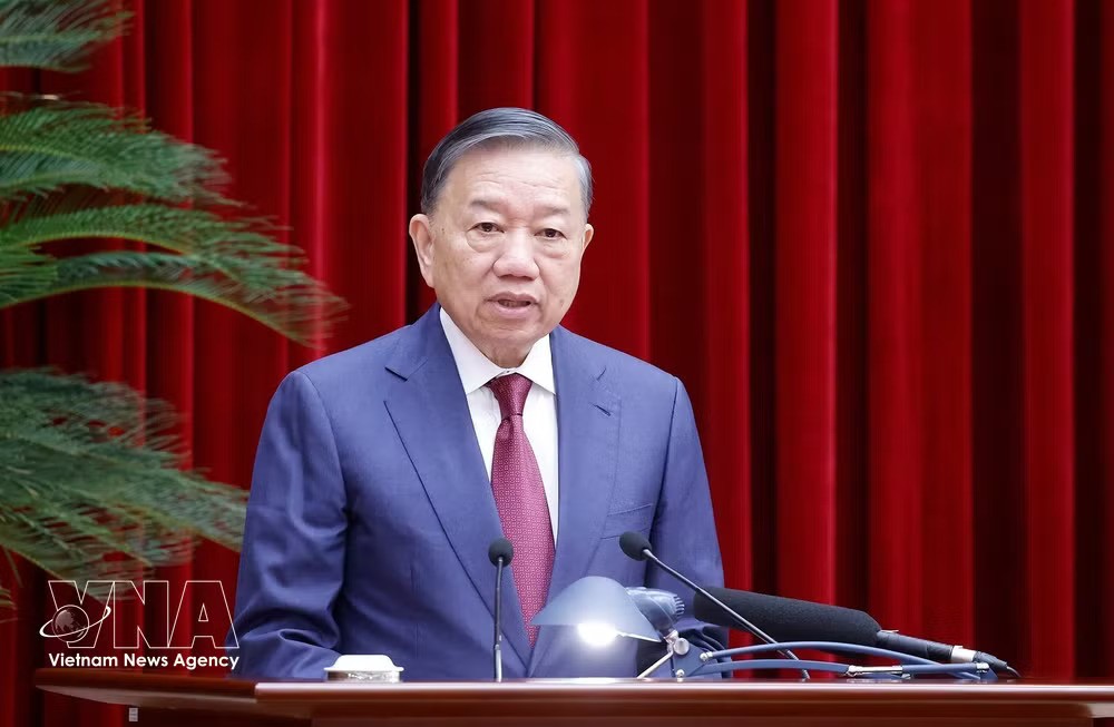 Party General Secretary and State President To Lam addresses the opening of the 14th Party Central Committee’s third meeting. (Photo: VNA)