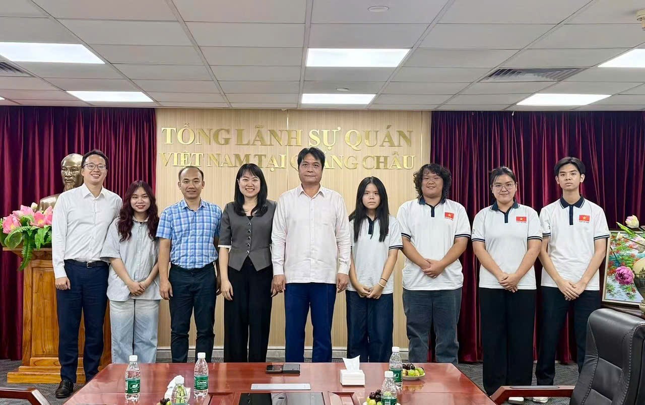 Vietnamese Intellect Affirmed on International Stage