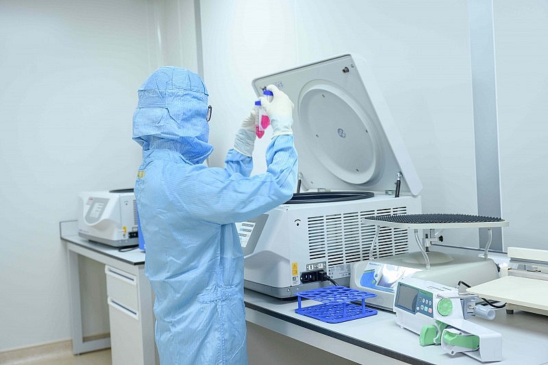 Phòng thí nghiệm tại Viện Nghiên cứu Tế bào gốc & Công nghệ Gen Vinmec, nơi triển khai nghiên cứu và phát triển các liệu pháp tế bào tiên tiến.