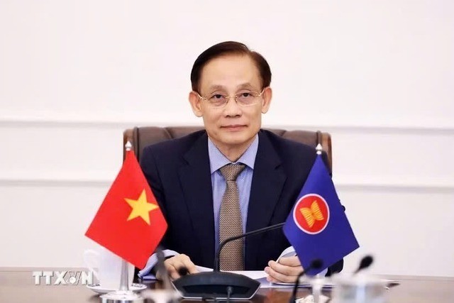 Vietnamese Foreign Minister Le Hoai Trung.