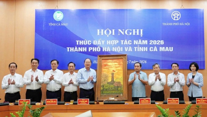 Hà Nội - Cà Mau: Mở rộng hợp tác trên nền tảng gắn bó, nghĩa tình