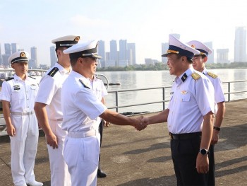 越中海军交流合作取得积极成果