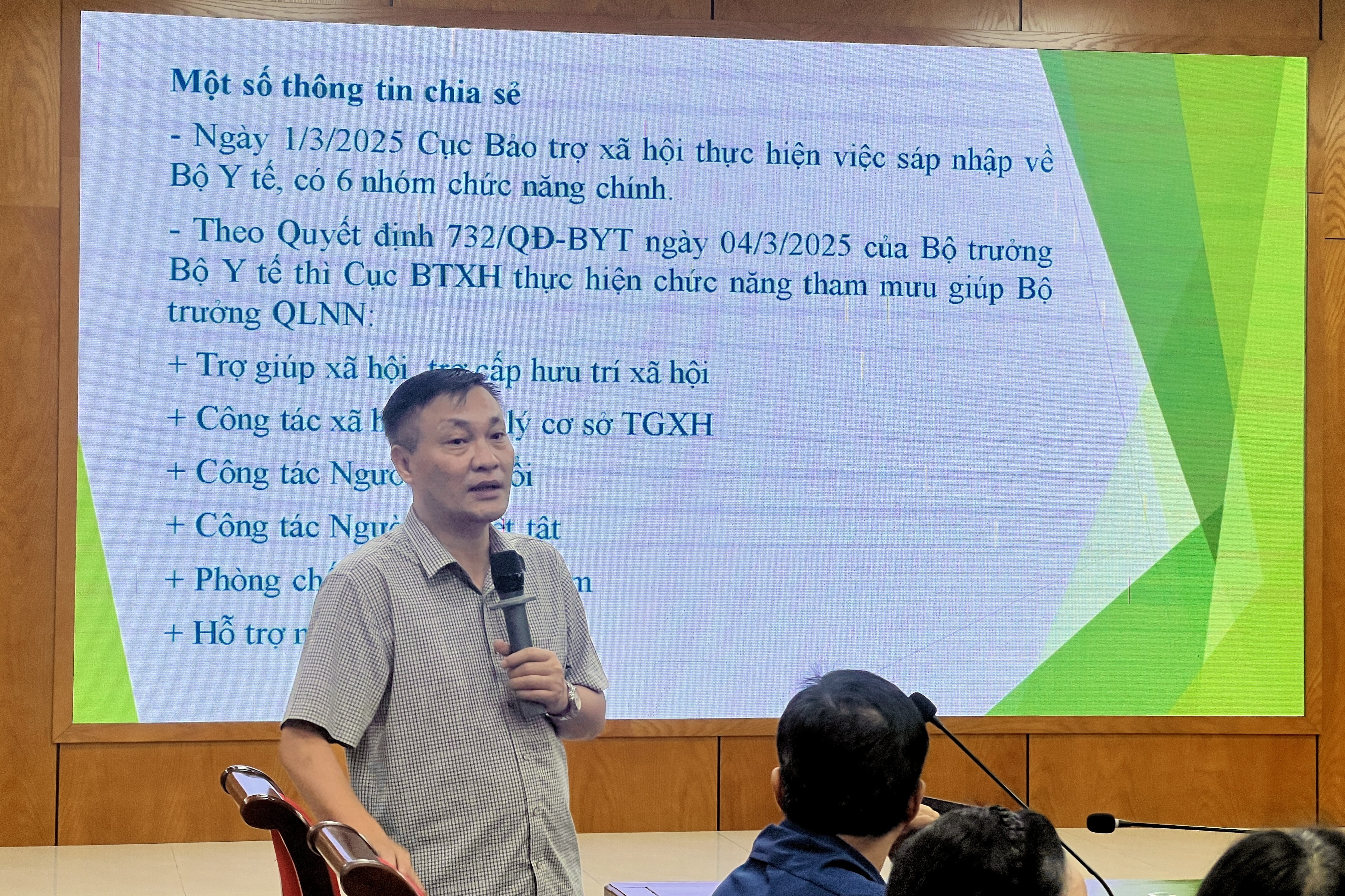 Để người cao tuổi trở thành nguồn lực phát triển