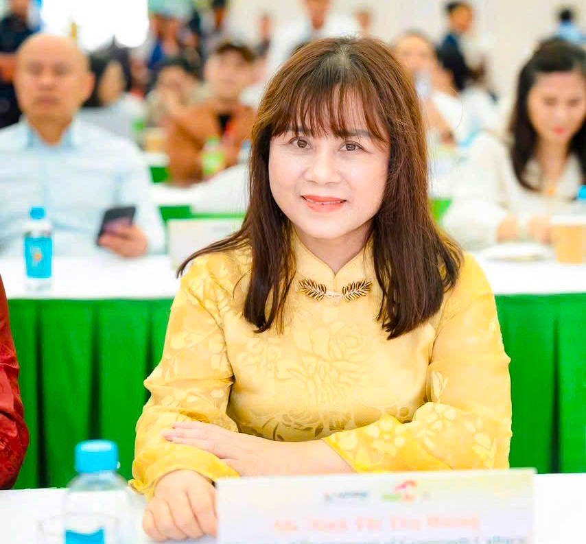 Bồi đắp sức mạnh con người Việt Nam từ văn hóa cơ sở, gia đình và tri thức số Chú thích ảnh