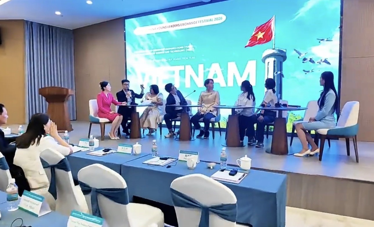 越南友好组织联合会代表团参加第十二届中国—东盟青年精英交流节 越南友好组织联合会代表团参加第十二届中国—东盟青年精英交流节