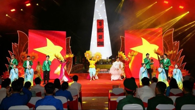 ນະຄອນເກີນເທີ ຈູດທຽນສົດຸດີ ແລະ ຮັກສານຄຸນຄ່າ 