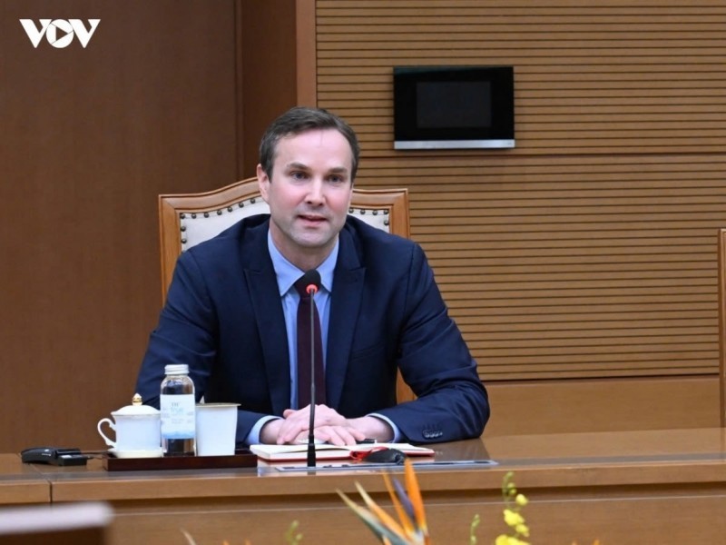 Jochen Schmittmann, the outgoing IMF Resident Representative for Cambodia, Laos and Vietnam, hails Vietnam's development orientations aiming to achieve double-digit economic growth in 2026 and beyond, during his meeting with Prime Minister Le Minh Hung in Hanoi on July 28