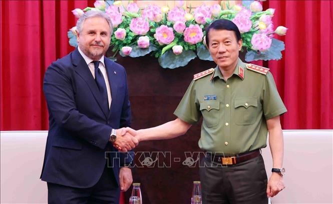 Vietnam, Italy Strengthen High-Tech Cooperation