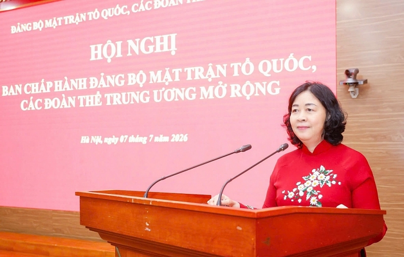 គណបក្សភាគនៃរណសិរ្សមាតុភូមិនិងបណ្តាអង្គការមហាជនមជ្ឈិម ជម្រុញខ្លាំងការធ្វើឱ្យរចនាសម្ព័ន្ធក្បាលម៉ាស៊ីនមានភាពបង្រួមនិងការបំប្លែងឌីជីថលនៅក្នុងរយៈពេល ៦ ខែចុ