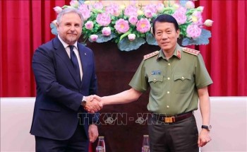 Vietnam, Italy Strengthen High-Tech Cooperation