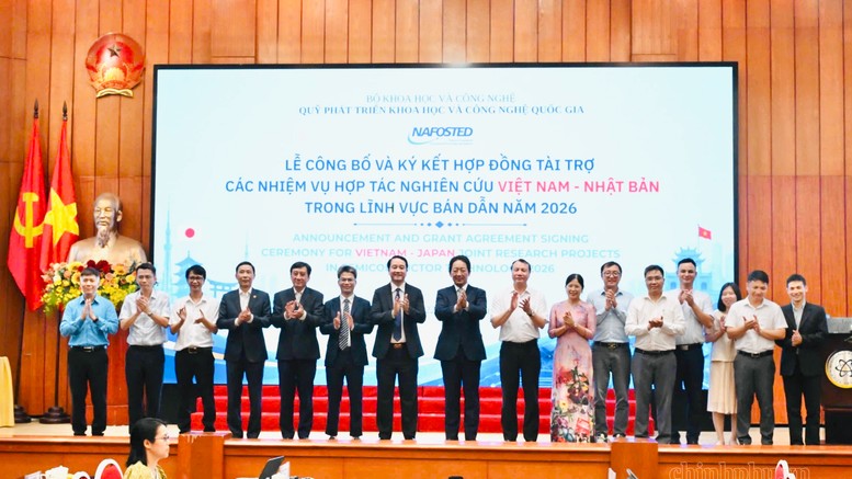 វៀតណាម - ជប៉ុន អនុវត្តភារកិច្ចស្រាវជ្រាវបន្ទះឈីបពាក់កណ្តាលចម្លងយុទ្ធសាស្ត្រចំនួន ៥
