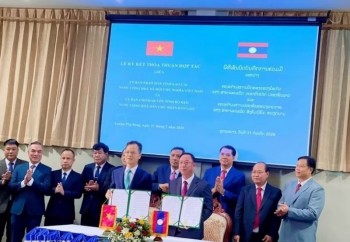 Vietnam News Today (Aug. 3): Vietnamese and Lao Localities Expand Cooperation Across the Board