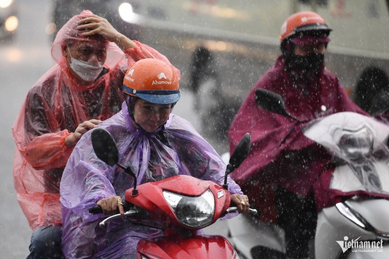 Hanoi is expected to experience frequent rainfall throughout August. Photo: Hoang Minh