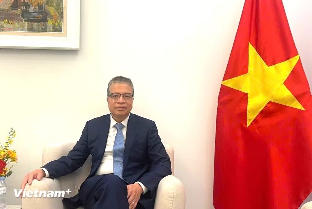 Đại sứ Việt Nam tại Liên bang Nga Đặng Minh Khôi trả lời phỏng vấn tại Hội nghị Ngoại giao lần thứ 33. (Ảnh: Minh Thu/Vietnam+) Đại sứ Việt Nam tại Liên bang Nga Đặng Minh Khôi trả lời phỏng vấn tại Hội nghị Ngoại giao lần thứ 33. (Ảnh: Minh Thu/Vietnam+)