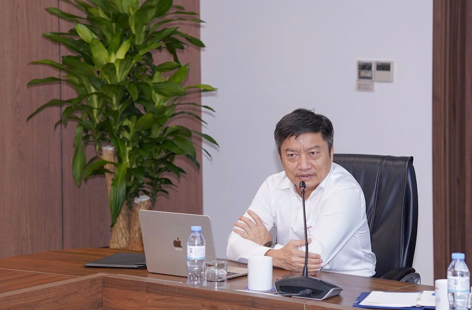 Chủ tịch HĐTV Nguyễn Tiến Khoa phát biểu chỉ đạo tại Hội nghị, định hướng các nhiệm vụ trọng tâm nhằm hoàn thành các mục tiêu sản xuất kinh doanh năm 2026