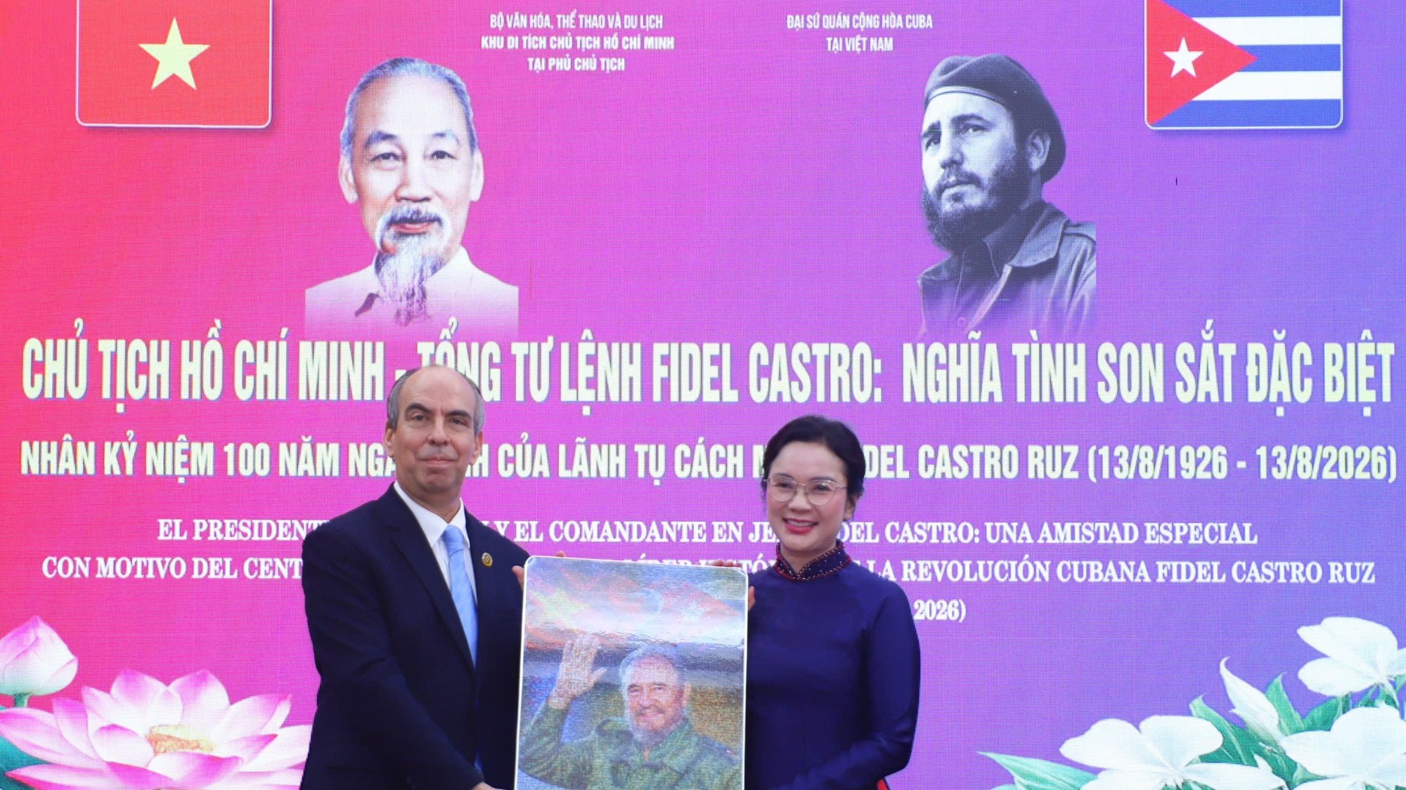 Khai mạc chuỗi hoạt động "Chủ tịch Hồ Chí Minh - Tổng Tư lệnh Fidel Castro: Nghĩa tình son sắt đặc biệt"