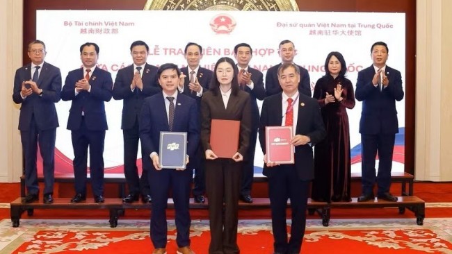 经济外交拓展越中合作新空间