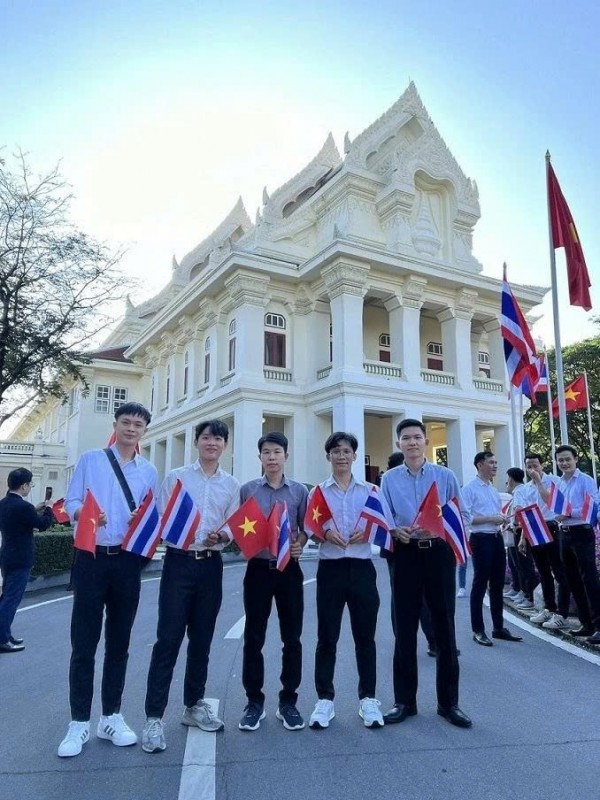 ຊາວຫວຽດນາມອາໄສຢູ່ຕ່າງປະເທດ - ຂົວຕໍ່ຂອງວຽກງານການຕ່າງປະເທດ ຫວຽດນາມ