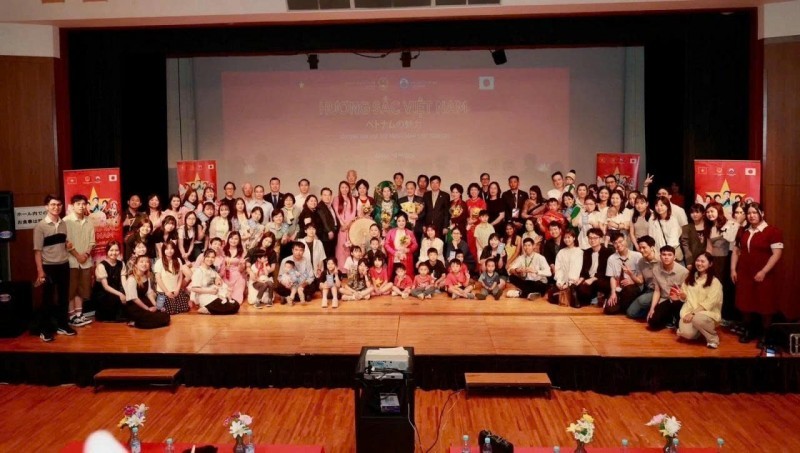 ຊາວຫວຽດນາມອາໄສຢູ່ຕ່າງປະເທດ - ຂົວຕໍ່ຂອງວຽກງານການຕ່າງປະເທດ ຫວຽດນາມ
