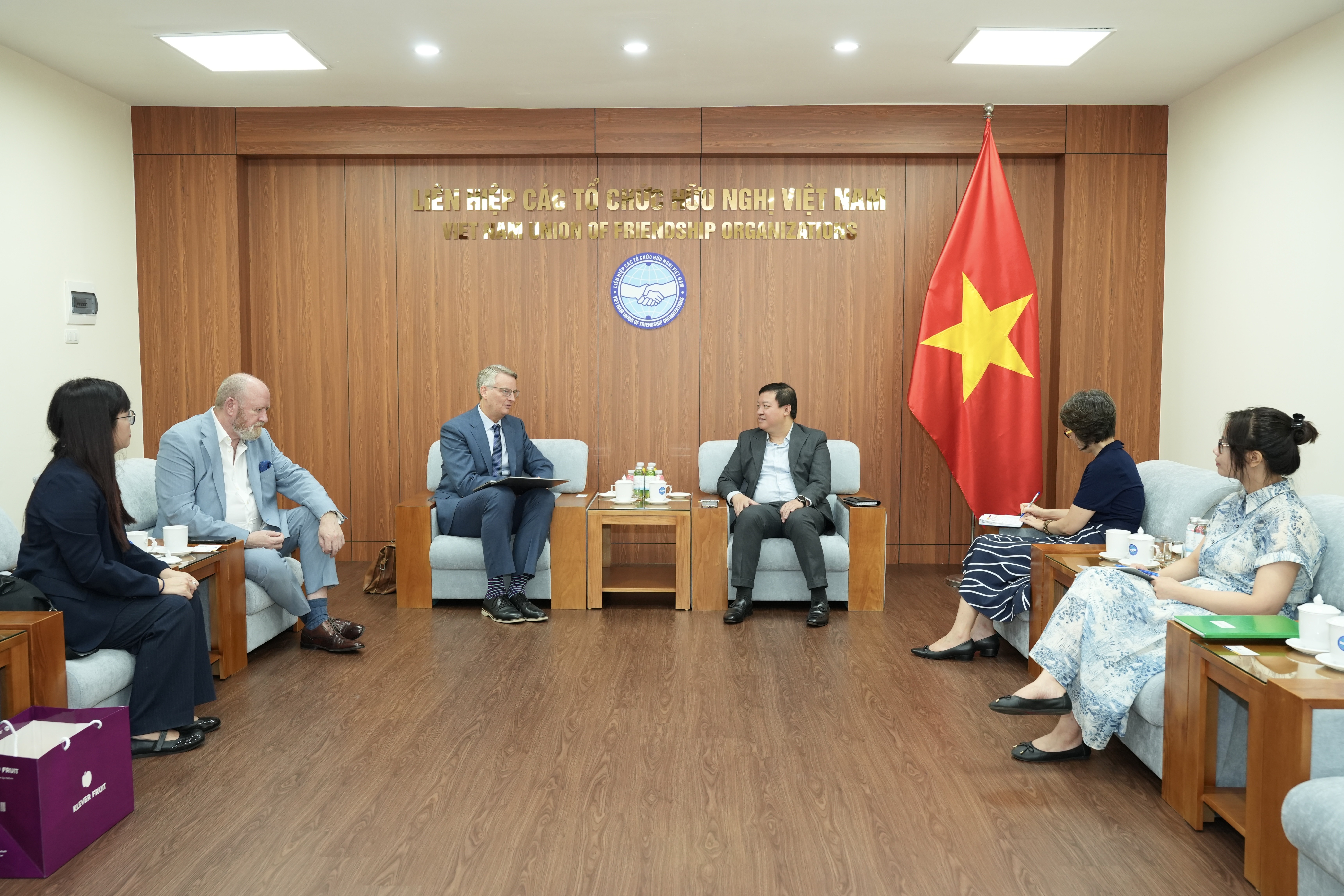 IESC hỗ trợ Việt Nam hiện đại hóa nông nghiệp và thúc đẩy chuyển đổi số IESC hỗ trợ Việt Nam hiện đại hóa nông nghiệp và thúc đẩy chuyển đổi số