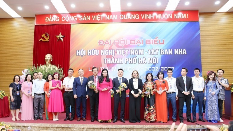 លើកកម្ពស់កម្រិតស្ពានមិត្តភាព វៀតណាម - អេស្ប៉ាញ