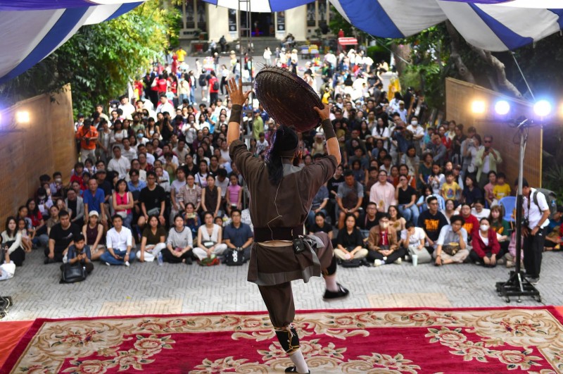Hat boi performance by artists from Ho Chi Minh City Hat boi Theatre. (Photo: Ho Chi Minh City Hat boi Theatre) Hat boi performance by artists from Ho Chi Minh City Hat boi Theatre. (Photo: Ho Chi Minh City Hat boi Theatre)
