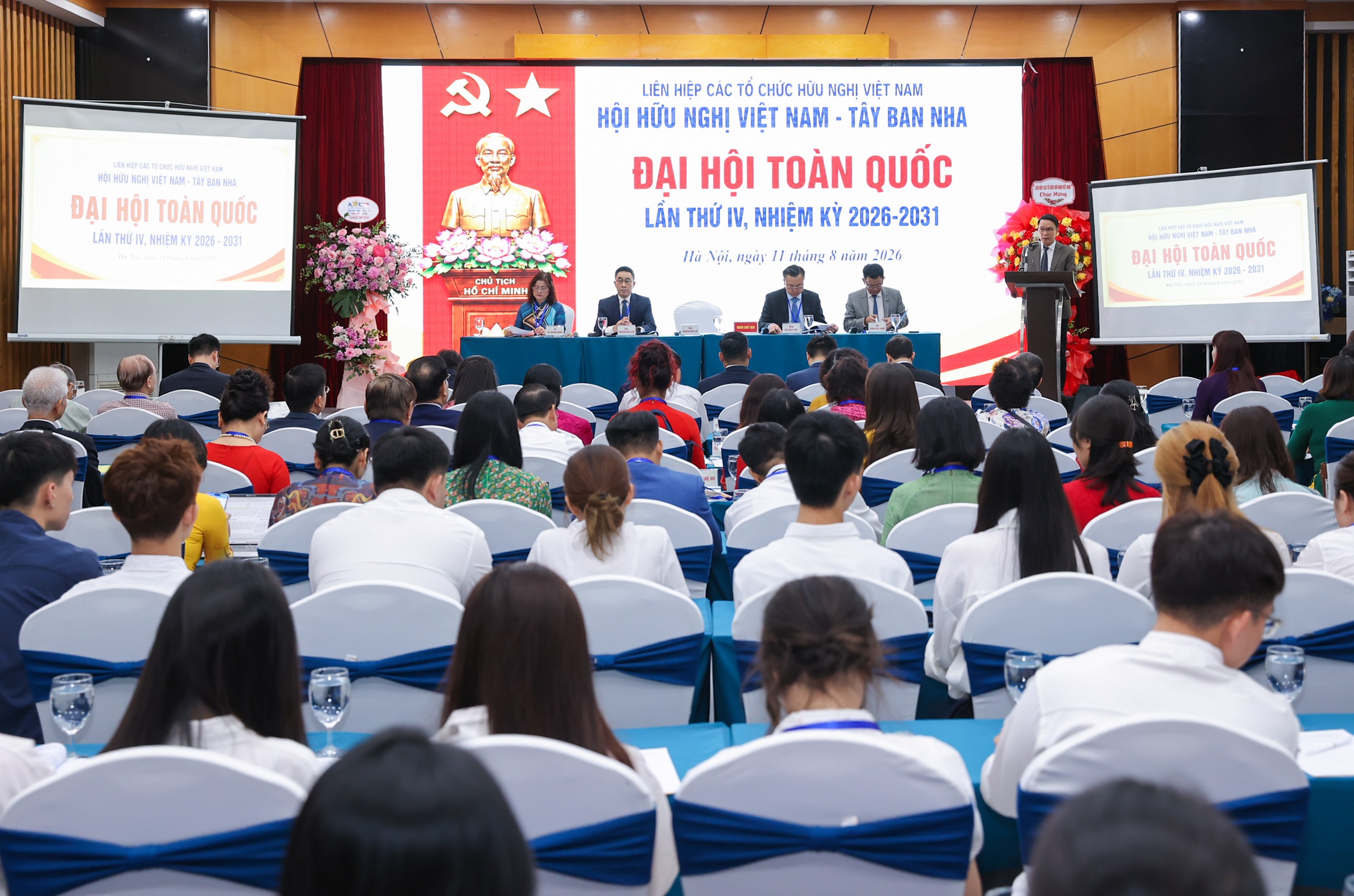 Việt Nam - Tây Ban Nha: Mở rộng từ giao lưu hữu nghị sang kết nối con người, tri thức, địa phương Việt Nam - Tây Ban Nha: Mở rộng từ giao lưu hữu nghị sang kết nối con người, tri thức, địa phương