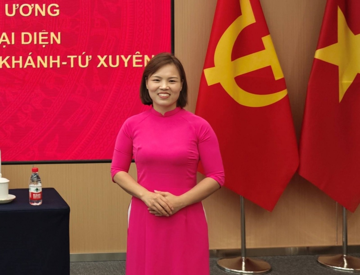 Tiến sĩ Nguyễn Thị Lan, Chủ tịch Hội Người Việt Nam tại Trùng Khánh và Tứ Xuyên. (Ảnh: Nhân vật cung cấp) Tiến sĩ Nguyễn Thị Lan, Chủ tịch Hội Người Việt Nam tại Trùng Khánh và Tứ Xuyên. (Ảnh: Nhân vật cung cấp)