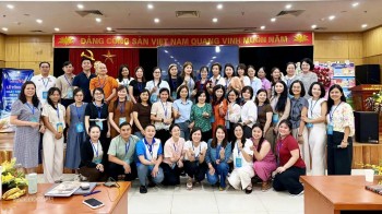 “ວັນແຫ່ງຫວຽດນາມ” ເຜີຍແຜ່ວັດທະນະທຳຫວຽດນາມຢູ່ Azerbaijan