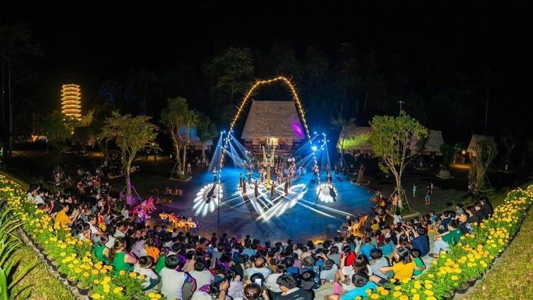 From August 29 to September 2, the Co Tu Village Festival at Cong Troi Dong Giang Ecotourism Site will offer another option for visitors wishing to explore the mountainous natural landscapes of Da Nang (Photo: VGP)