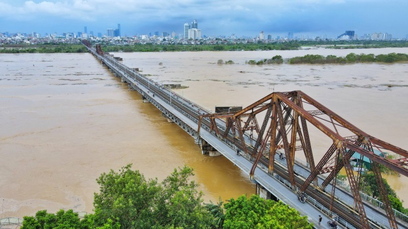Theo Công điện 03, Chủ tịch UBND các xã, phường phải trực tiếp chỉ đạo rà soát phương án ứng phó với mưa lớn, dông lốc, ngập lụt, lũ quét và sạt lở đất. (Ảnh: T.L) Theo Công điện 03, Chủ tịch UBND các xã, phường phải trực tiếp chỉ đạo rà soát phương án ứng phó với mưa lớn, dông lốc, ngập lụt, lũ quét và sạt lở đất. (Ảnh: T.L)