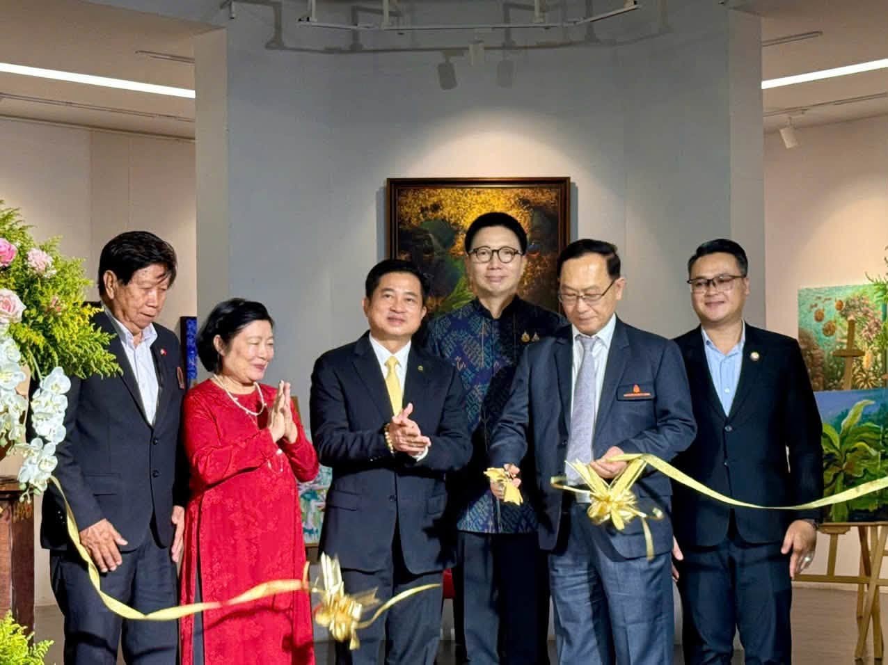 Vietnam-Thailand Art Exhibition Strengthens Cultural Bonds