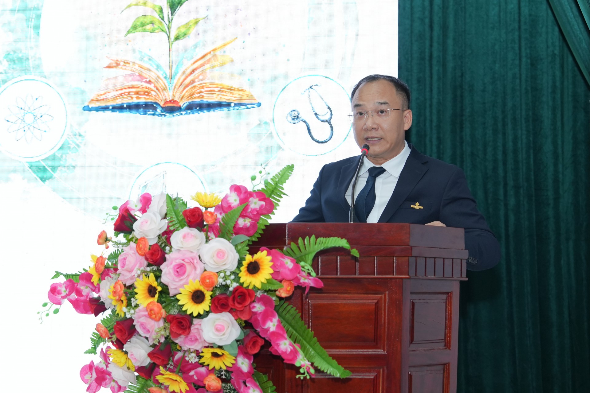 Stavian Group Launches CSR Project 'Nurturing Hope - Building Future', Donates STEM Classroom and Medical Equipment in Bac Ninh