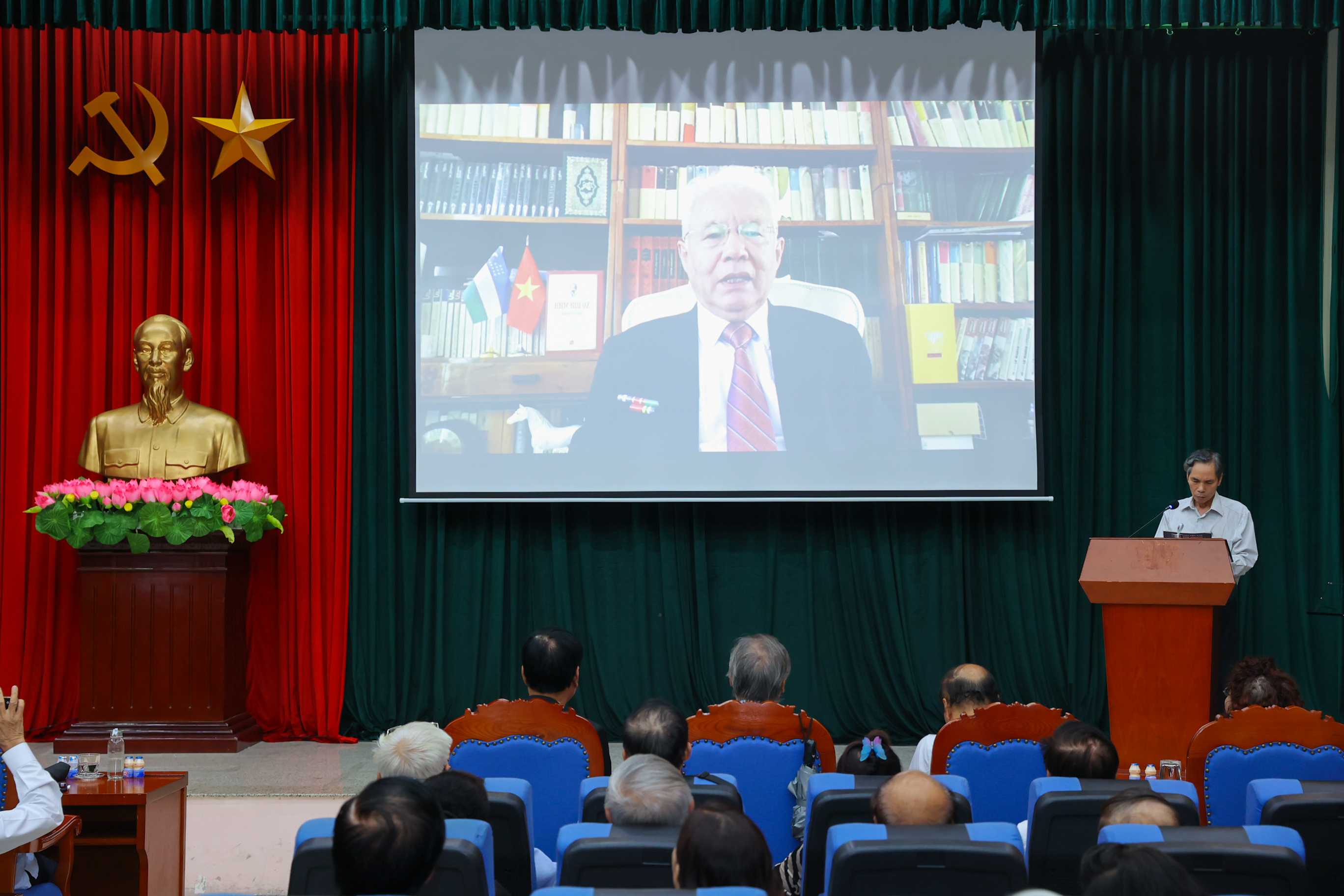 Hội Hữu nghị Việt Nam – Uzbekistan: 30 năm gắn kết, vun đắp tình hữu nghị nhân dân hai nước Hội Hữu nghị Việt Nam – Uzbekistan: 30 năm gắn kết, vun đắp tình hữu nghị nhân dân hai nước