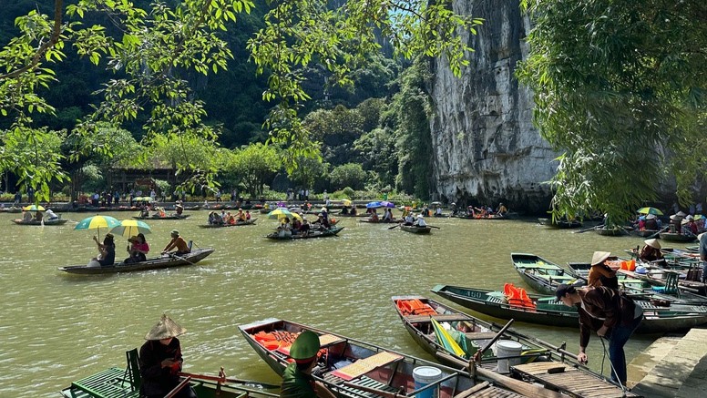 ນິງບິ່ງປັບປຸງຜະລິດຕະພັນທ່ອງທ່ຽວໃໝ່ໃນໂອກາດວັນຊາດ 2/9