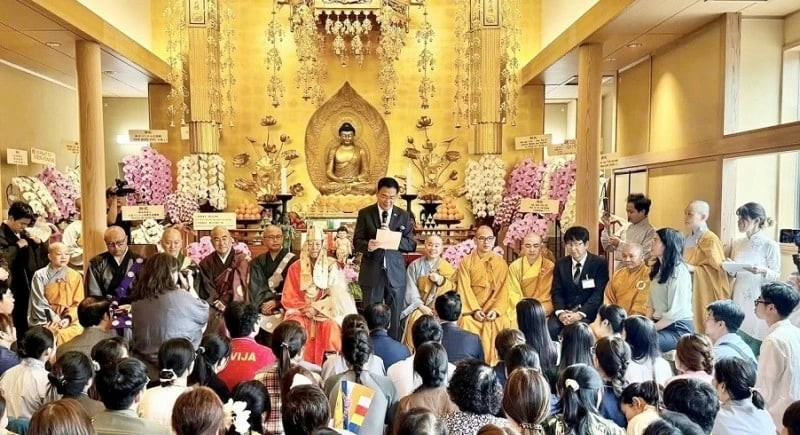 ເຊື່ອມຈອດແຫຼ່ງກຳລັງຂອງຊາວຫວຽດນາມຢູ່ຕ່າງປະເທດໃນຍຸກໃໝ່