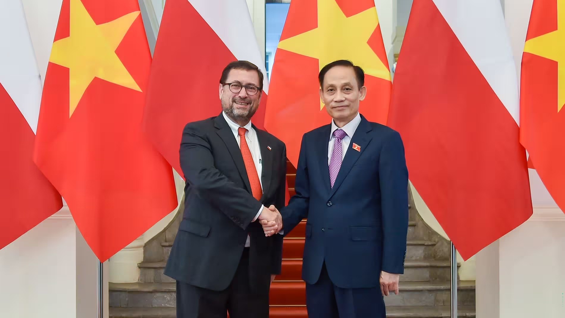 Việt Nam - Chile thúc đẩy mở cửa thị trường, hợp tác khoáng sản chiến lược