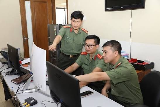 អនុក្រឹត្យលេខ ១៧៤ និងតម្រូវការកសាងលំហអ៊ីនធឺណិតប្រកបដោយបរិសុទ្ធ និងការទទួលខុសត្រូវ អនុក្រឹត្យលេខ ១៧៤ និងតម្រូវការកសាងលំហអ៊ីនធឺណិតប្រកបដោយបរិសុទ្ធ និងការទទួលខុសត្រូវ
