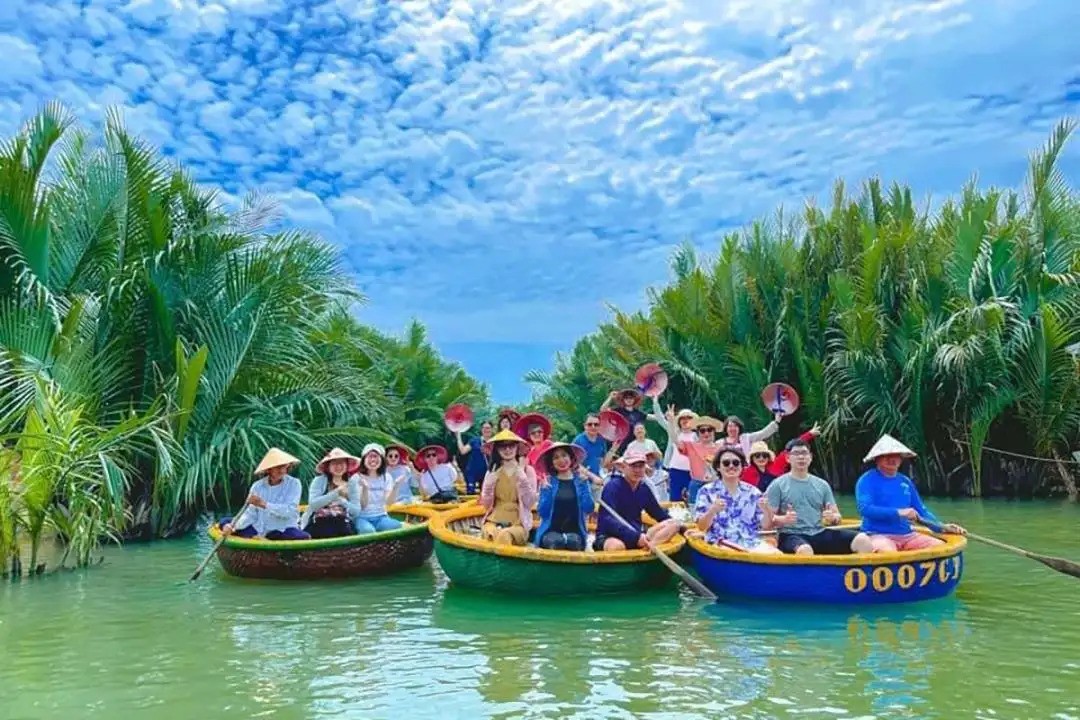 Vietnam Tightens Tourism Safety Measures Amid Flood Risks