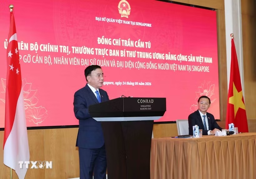 Thường trực Ban Bí thư Trần Cẩm Tú phát biểu tại buổi gặp mặt. (Ảnh: Phương Hoa/TTXVN)